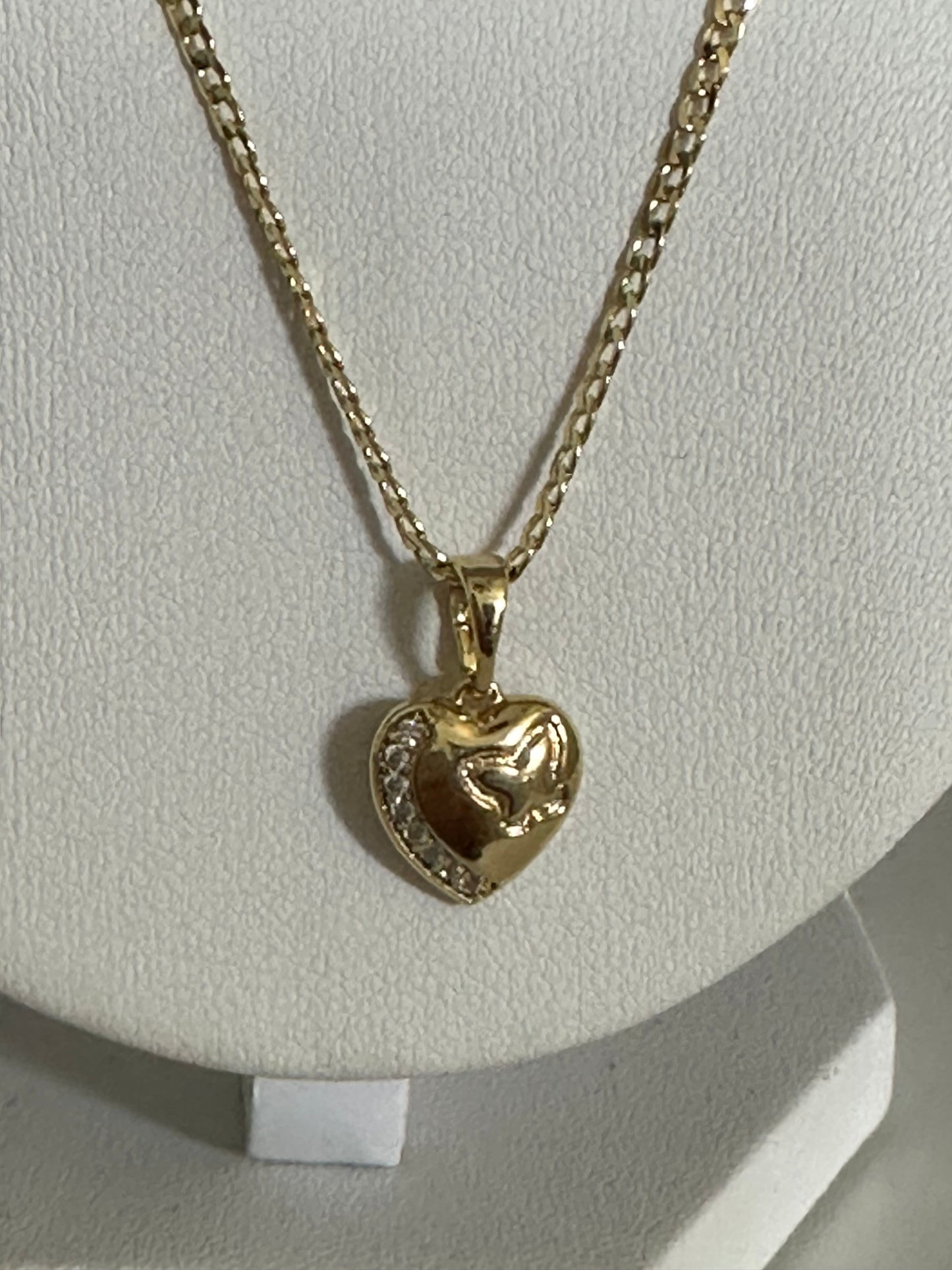 Corazón pegue